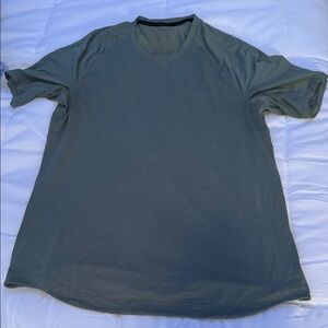 Lululemon Men’s Metal Vent Tech Shirt- Green Size Large
